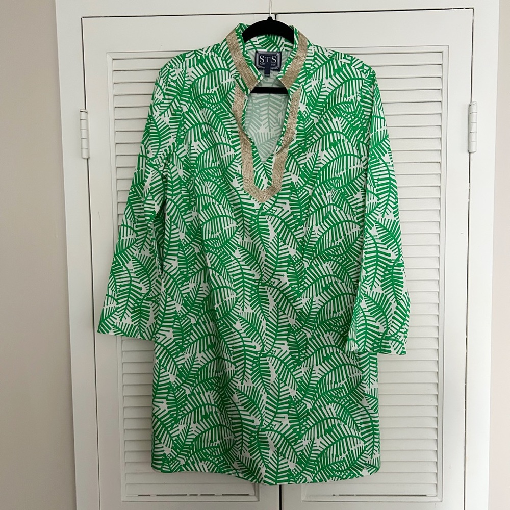 Sail to Sable Palm Leaf Shift Dress, long sleeve-Size L
